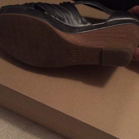 Cole Haan Wedge Sandal - Picture 4 of 4